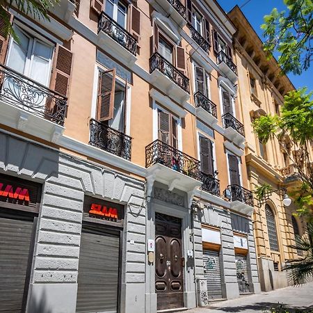Cagliarifornia Acomodação com café da manhã Exterior foto